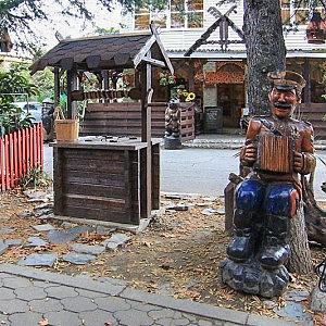 Деревянная композиция "Русское застолье"