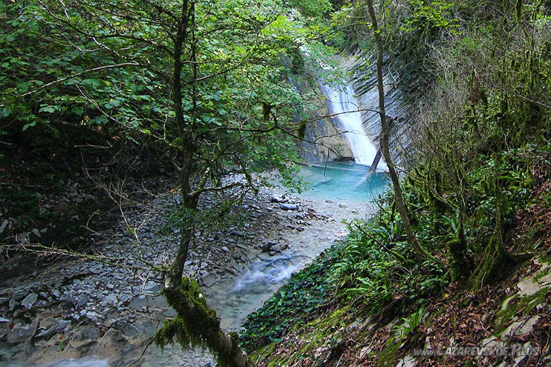 Водопад Мираж.