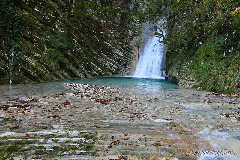 Водопад Нежный.