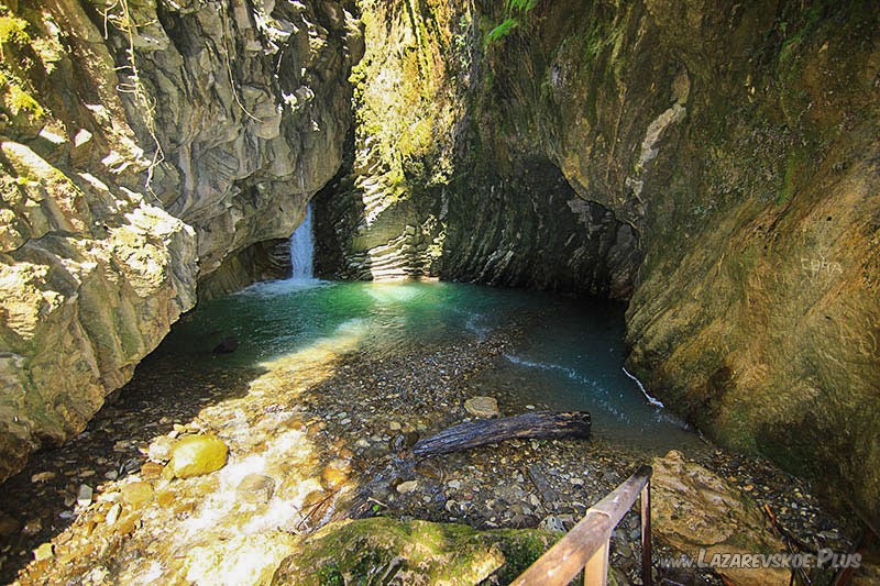 Свирский водопад.