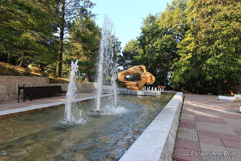 Фонтан в санатории Тихий Дон, Лазаревское