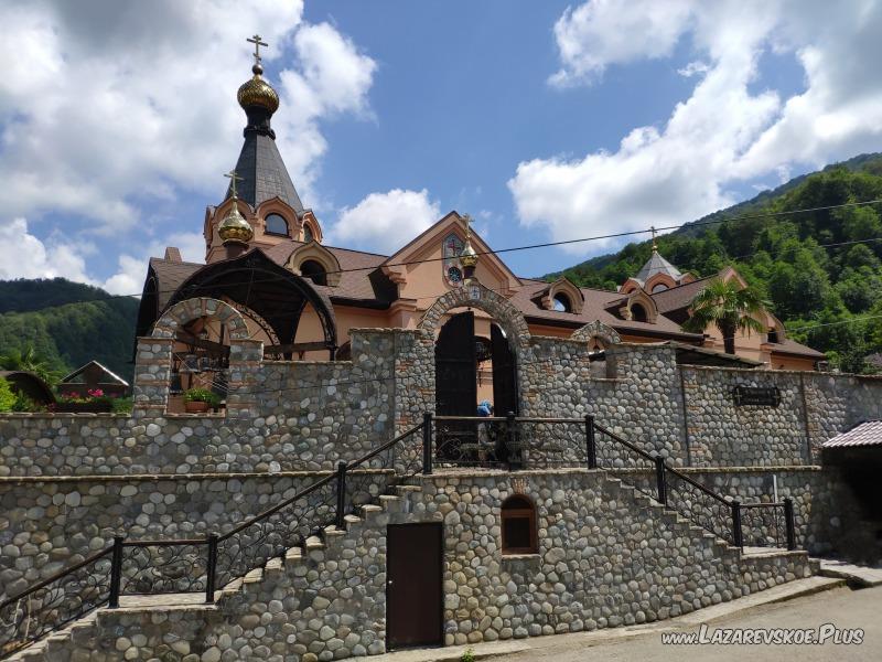 Мужской монастырь. Солохаул.